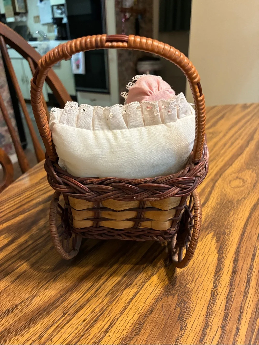 Antique like Wicker Basket with Pink & Cream Baby Doll Set1980-2000